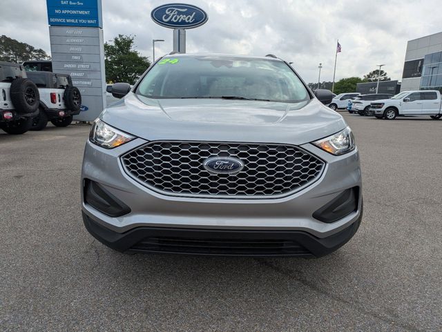 2024 Ford Edge SE photo 2