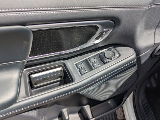 2025 Ford Expedition Platinum - Photo 14