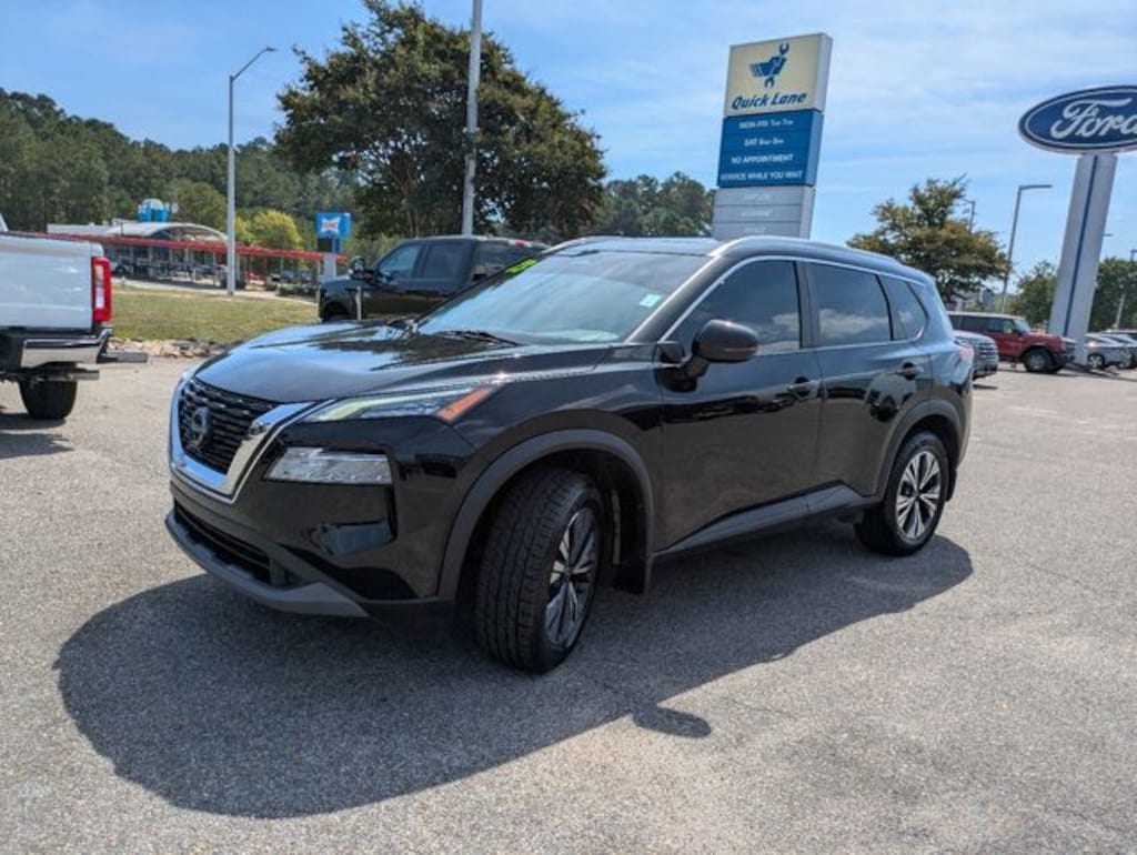 Used 2023 Nissan Rogue SV SUV