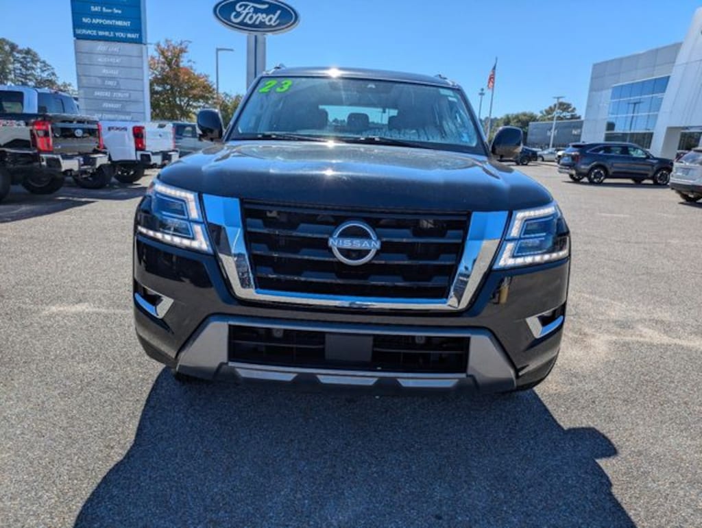 Used 2023 Nissan Armada SL SUV