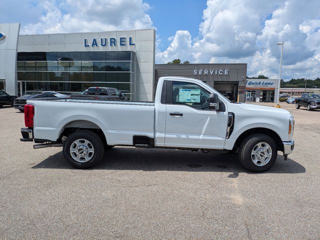 2026 Ford F-250 Super Duty XLT - Photo 10