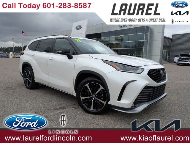 2021 Toyota Highlander XSE's photo