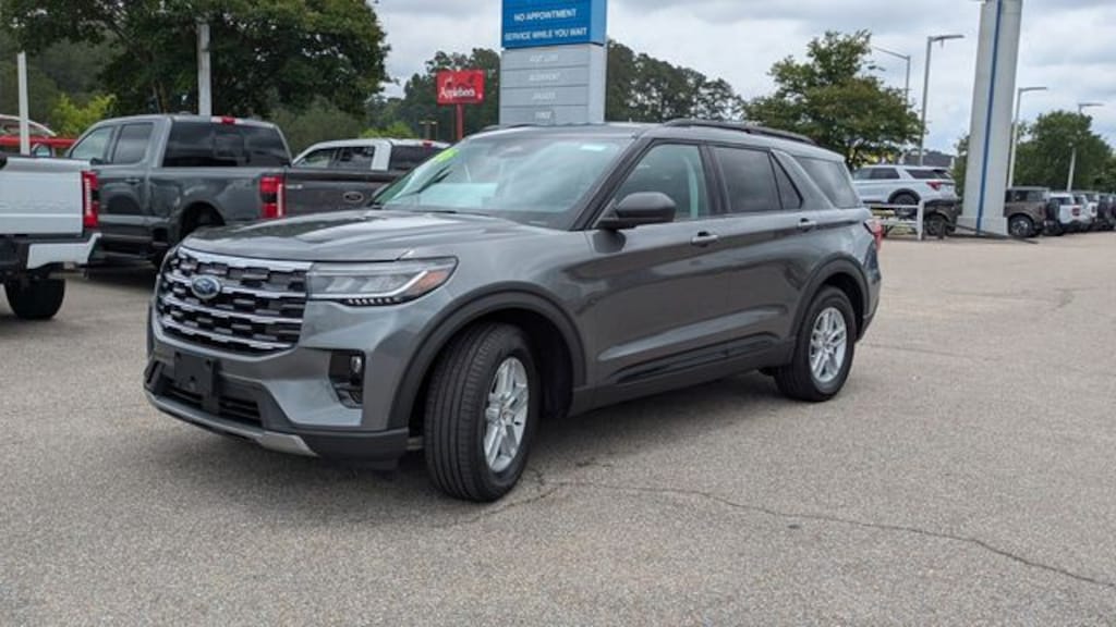 New 2026 Ford Explorer Active SUV