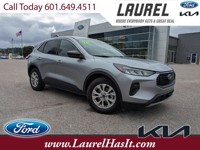 2024 Ford Escape Active's photo
