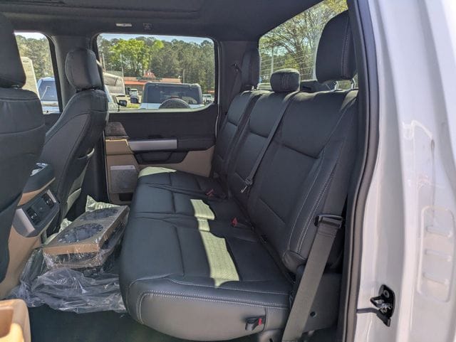 2026 Ford F-250 Super Duty XLT - Photo 15