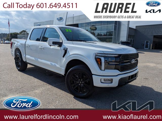 2025 Ford F-150 Platinum's photo