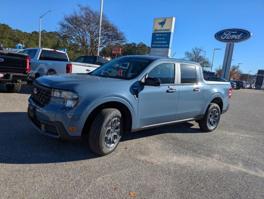 New 2025 Ford Maverick XLT Truck
