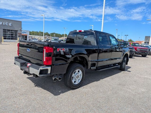 2026 Ford F-250 Super Duty XLT - Photo 9