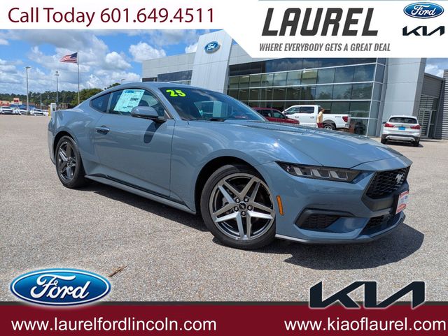 2025 Ford Mustang EcoBoost Premium's photo