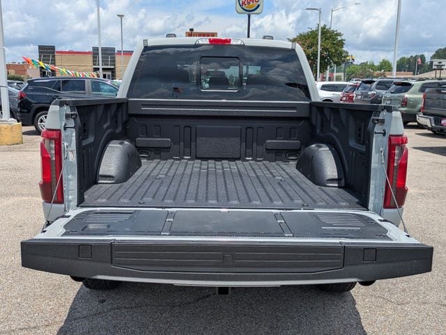 2026 Ford F-150 XLT - Photo 7