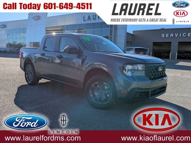 2025 Ford Maverick XLT's photo