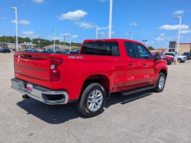 2024 Chevrolet Silverado 1500 LT - Photo 9