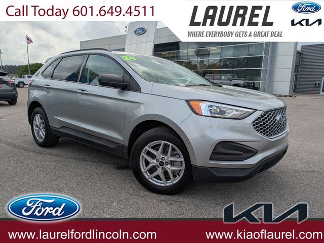 2024 Ford Edge SE's photo