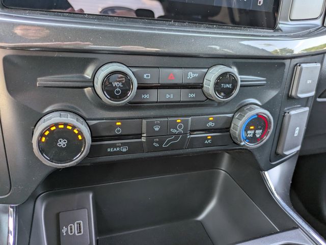 2025 Ford F-150 STX - Photo 18