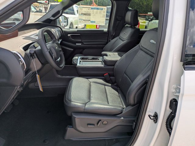 2025 Ford Expedition Platinum - Photo 11