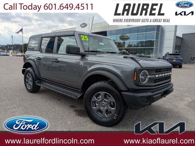 2025 Ford Bronco 4-Door Big Bend's photo