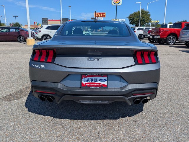 2026 Ford Mustang GT Fastback - Photo 6