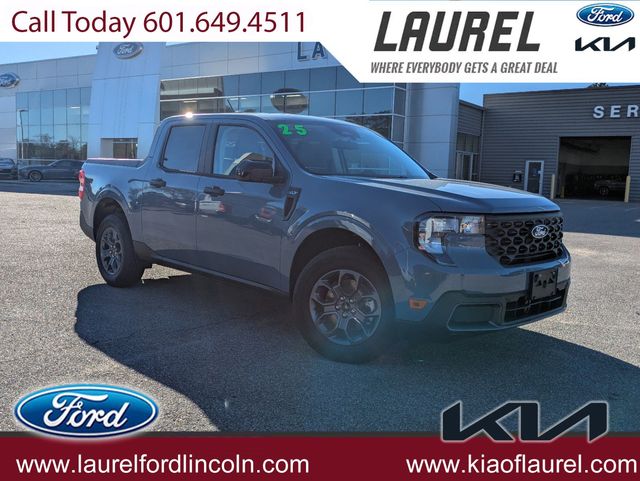 2025 Ford Maverick XLT's photo