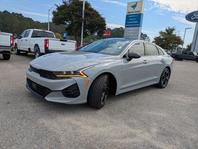 2023 Kia K5 GT-Line photo 3