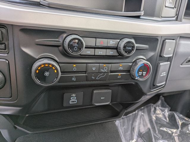 2026 Ford F-250 Super Duty XLT - Photo 17