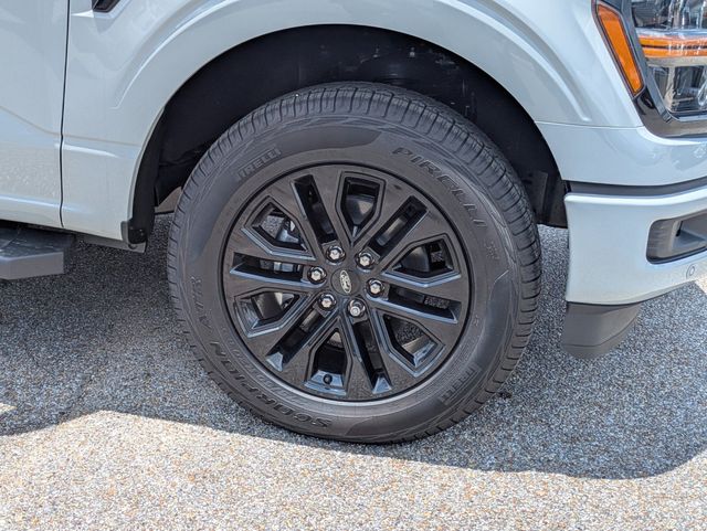 2026 Ford F-150 XLT - Photo 10