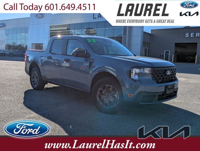 2025 Ford Maverick XLT's photo