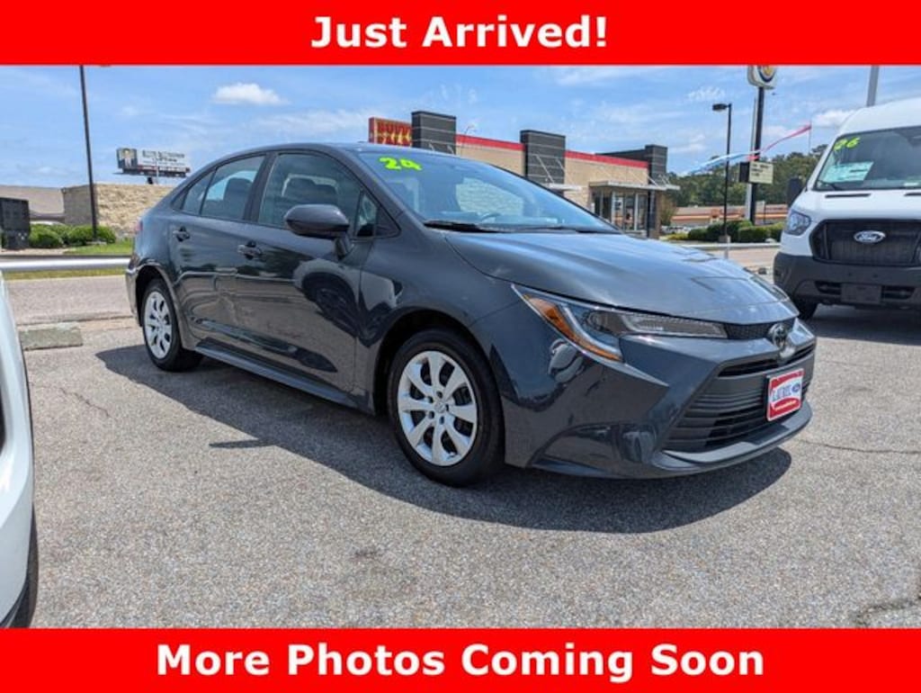 Used 2024 Toyota Corolla LE Sedan