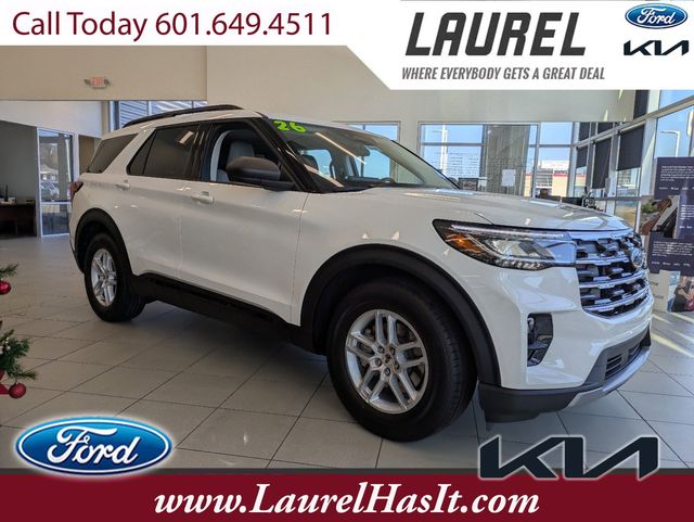 2026 Ford Explorer's photo