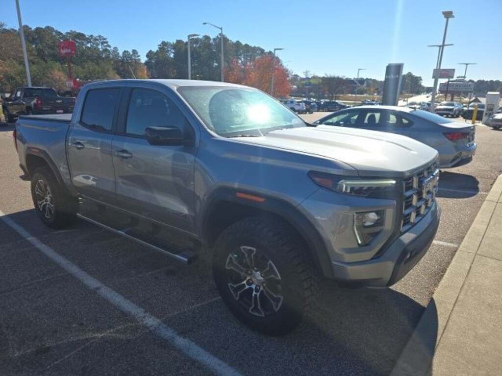 Used 2024 GMC Canyon AT4 Truck