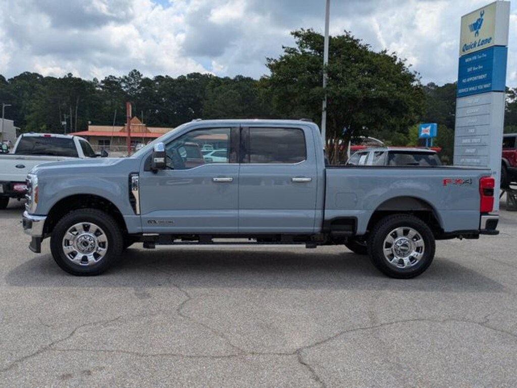 New 2026 Ford F-250 Lariat Truck