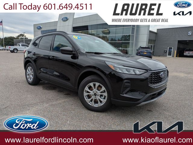 2025 Ford Escape Active's photo