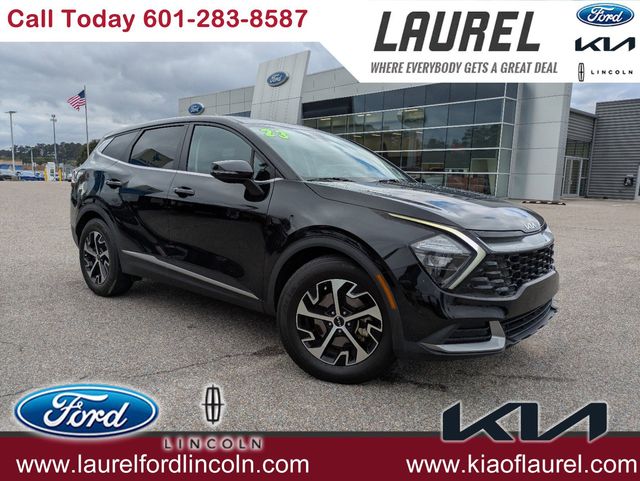 2023 Kia Sportage EX's photo