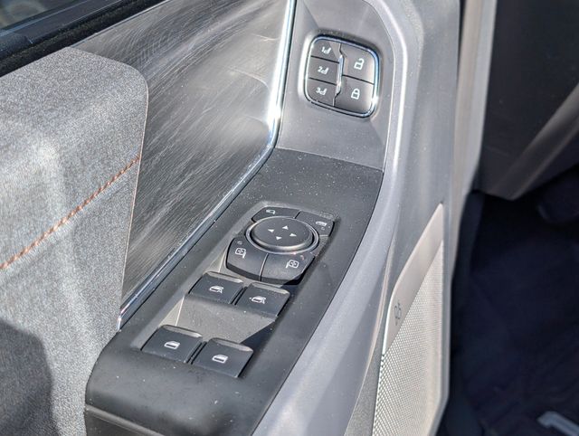 2026 Ford F-150 Lariat - Photo 19