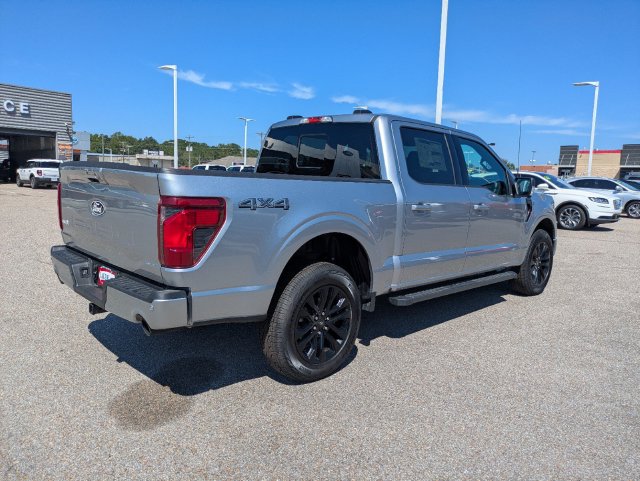 2026 Ford F-150 XLT - Photo 8