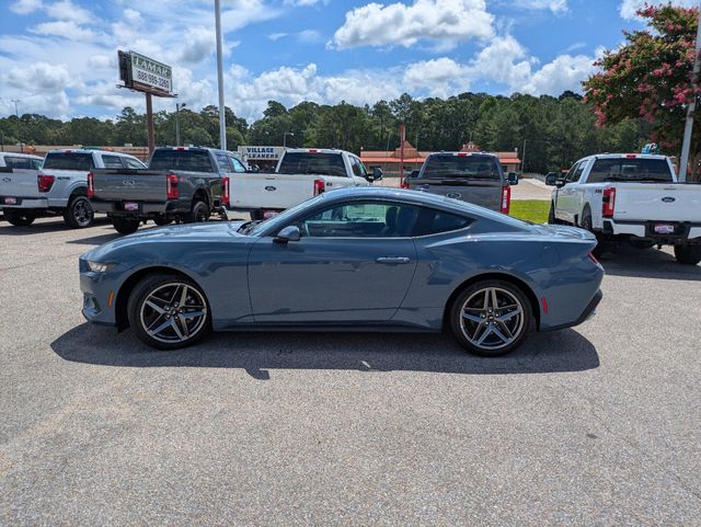 2025 Ford Mustang EcoBoost Premium photo 4