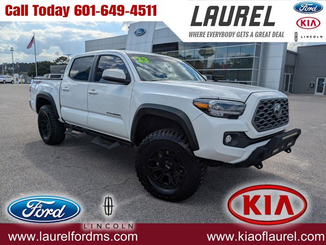 2023 Toyota Tacoma TRD Off Road's photo