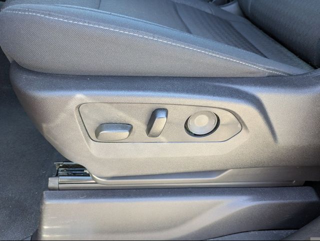 2024 Chevrolet Silverado 1500 LT - Photo 13