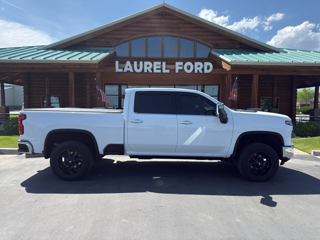 2024 Chevrolet Silverado HD LTZ 4WD Crew Cab Standard Box's photo