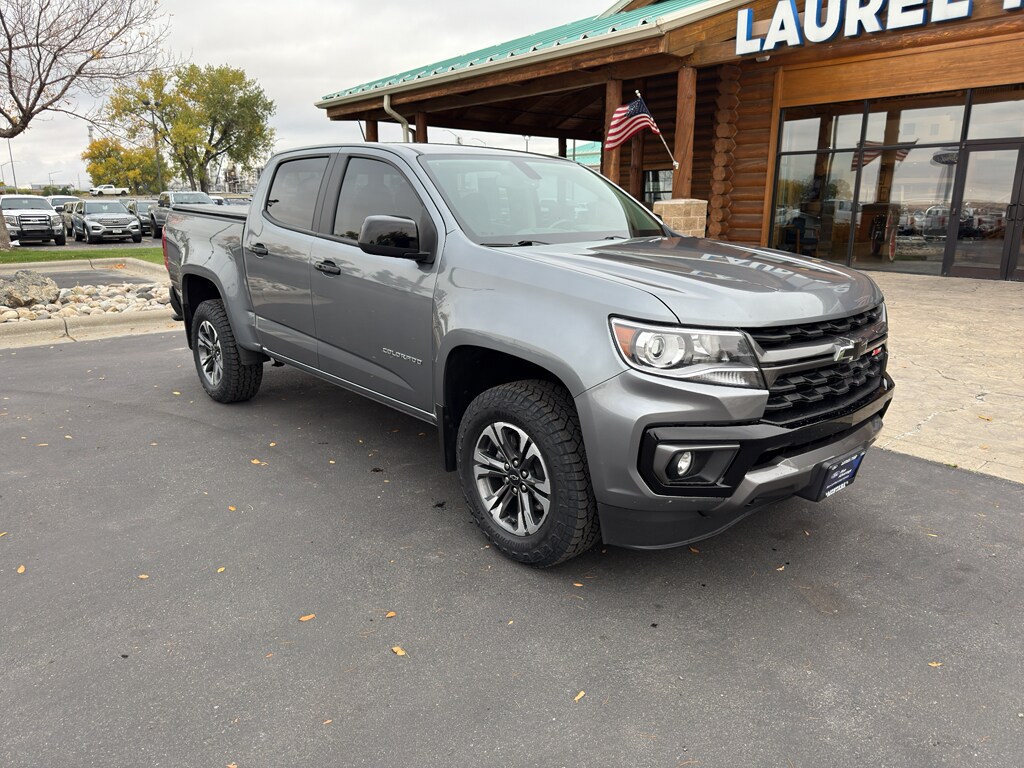 2022 Chevrolet Colorado Z71 photo 2