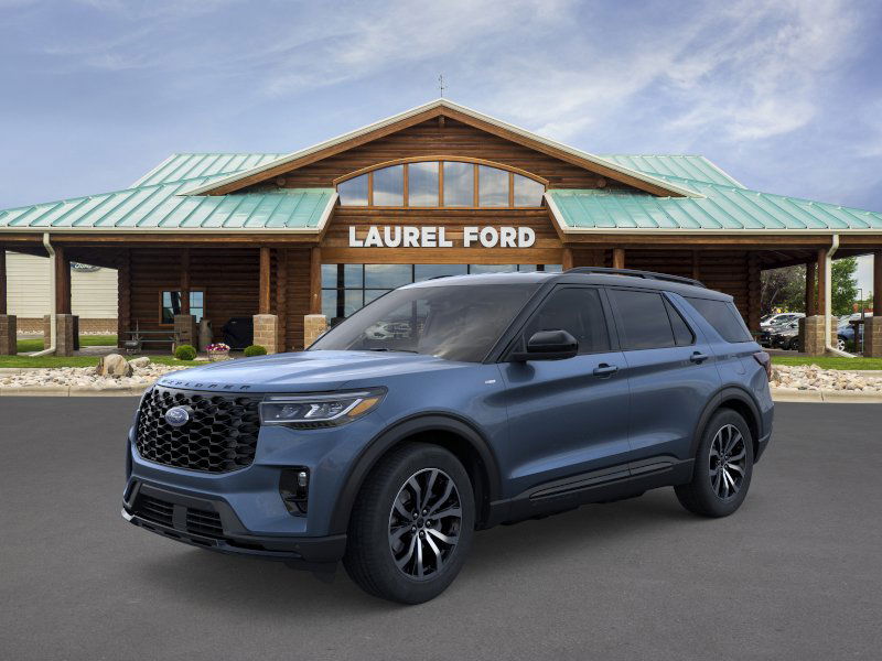 2025 Ford Explorer ST-LINE's photo