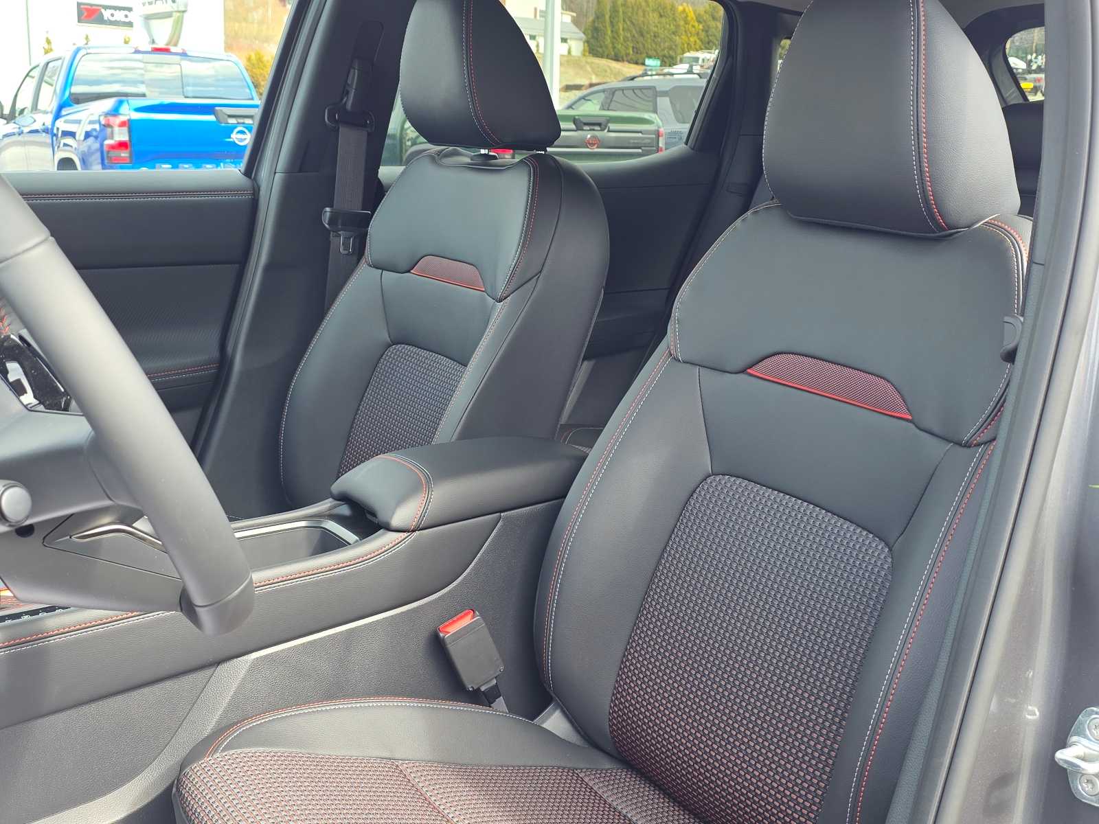 2026 Nissan KICKS SR AWD - Photo 10