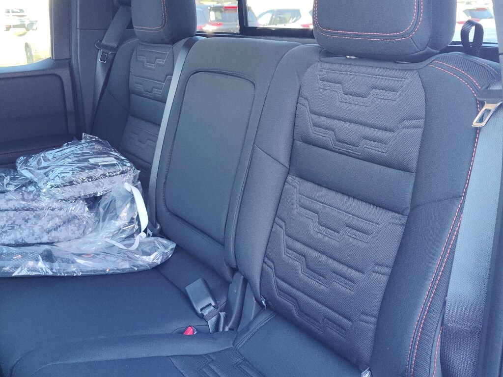 2026 Nissan Frontier PRO-4X - Photo 11