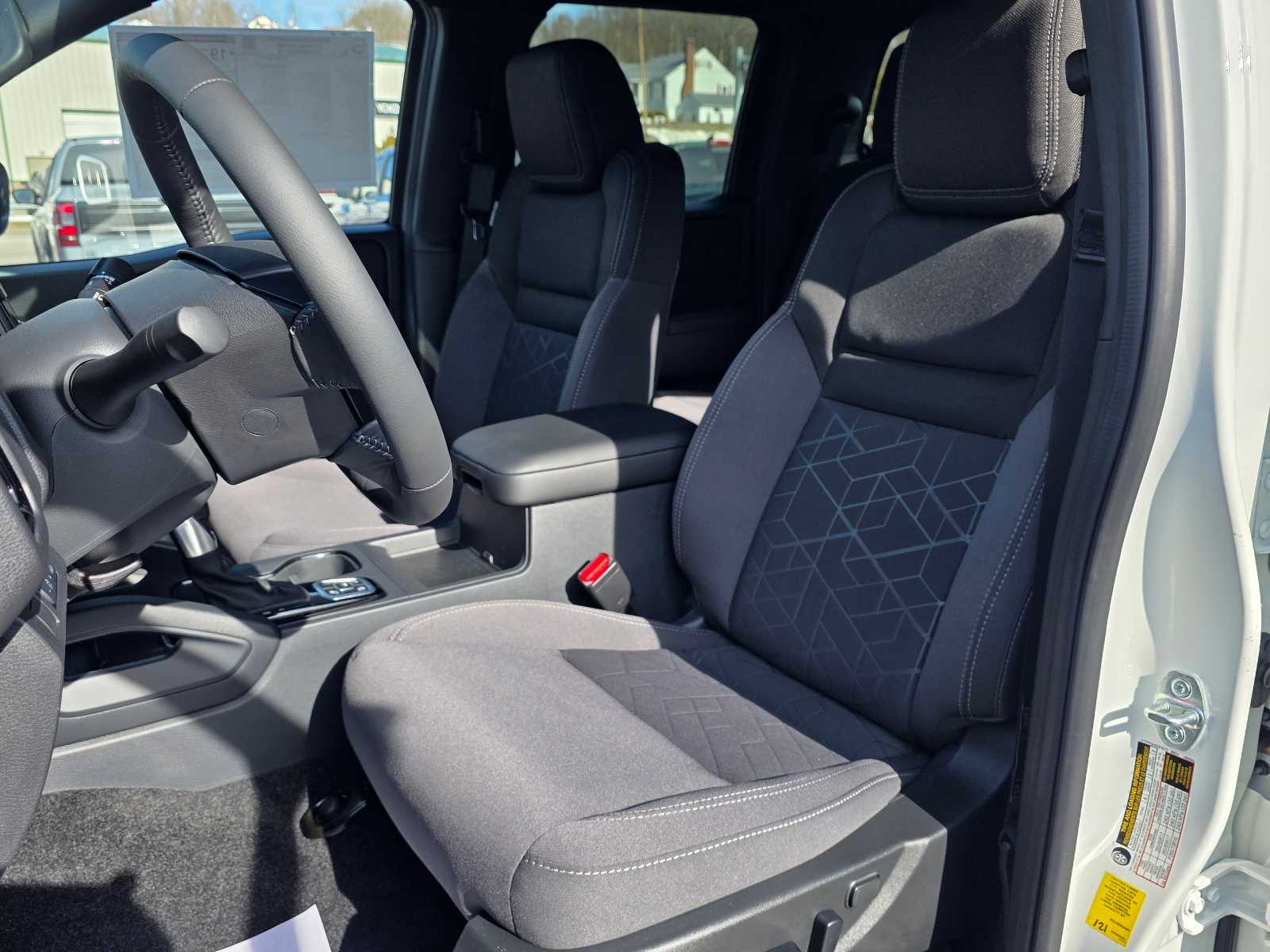 2026 Nissan Frontier SV - Photo 10