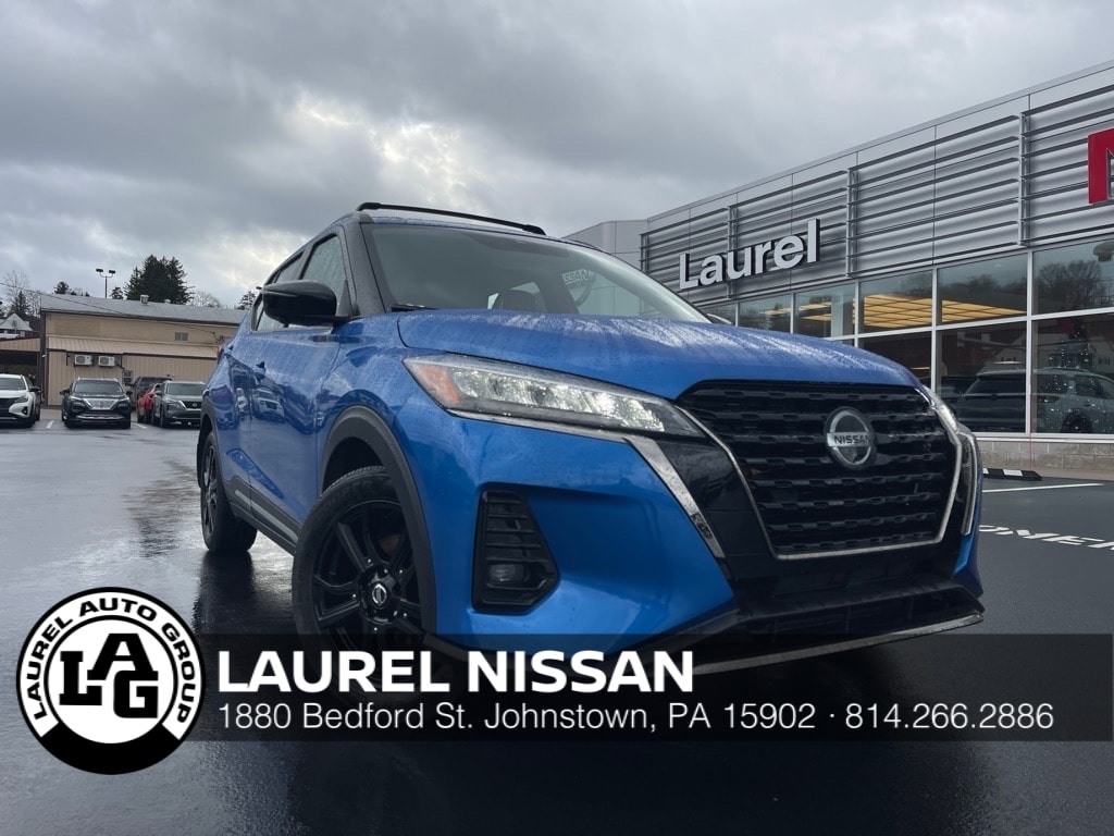 2021 Nissan Kicks SR