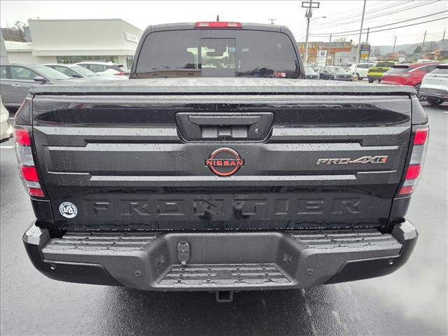 2026 Nissan Frontier PRO-4X photo 3