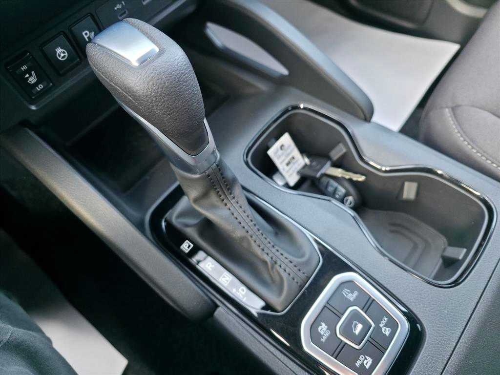 2026 Nissan Frontier SV - Photo 22
