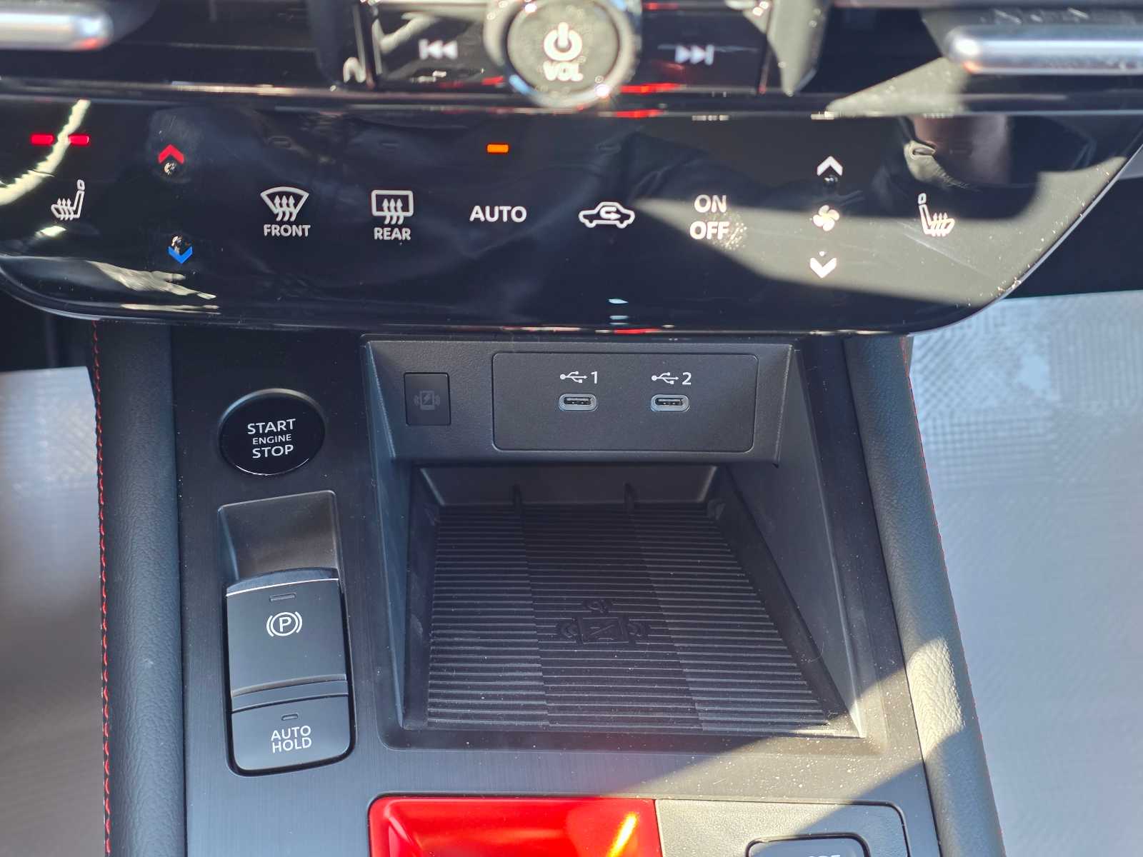 2026 Nissan KICKS SR AWD - Photo 17