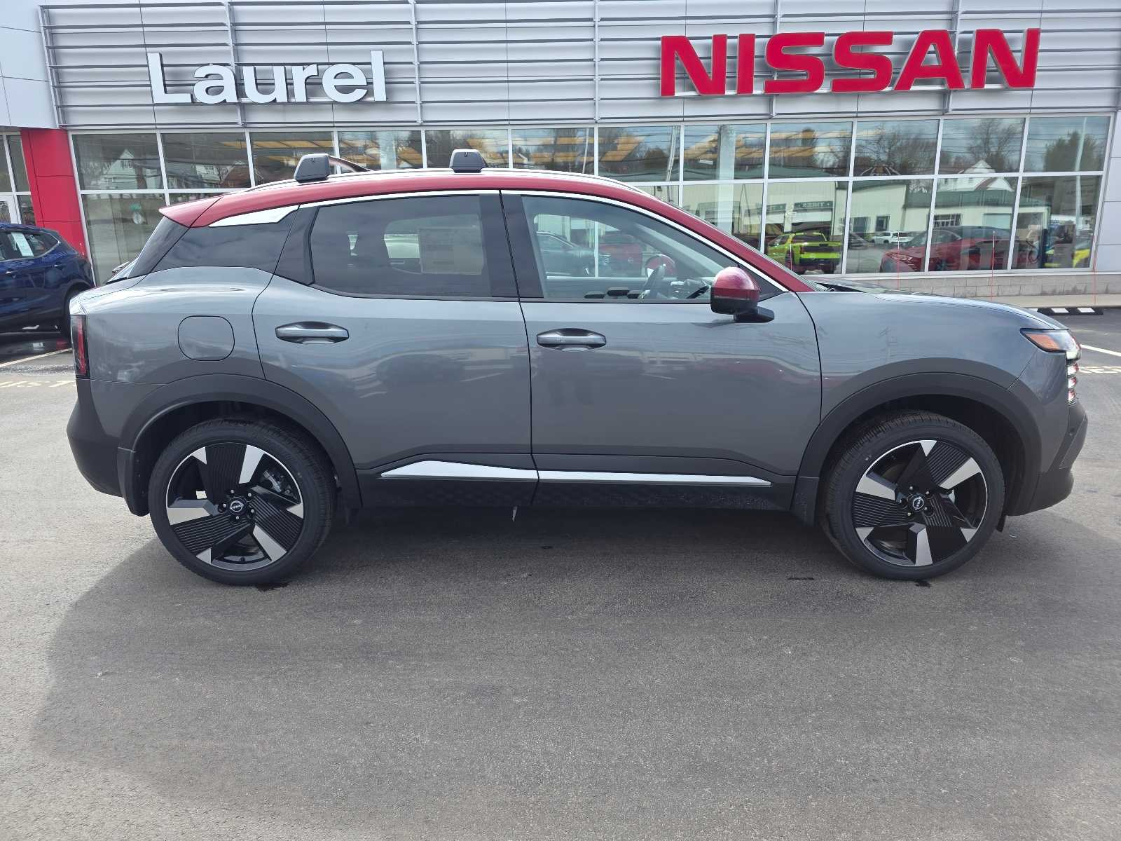 2026 Nissan KICKS SR AWD - Photo 4