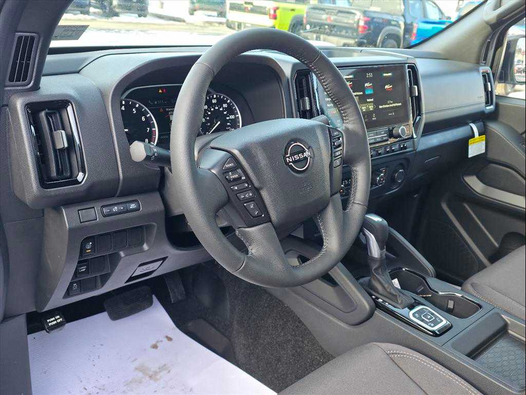 2026 Nissan Frontier SV - Photo 12
