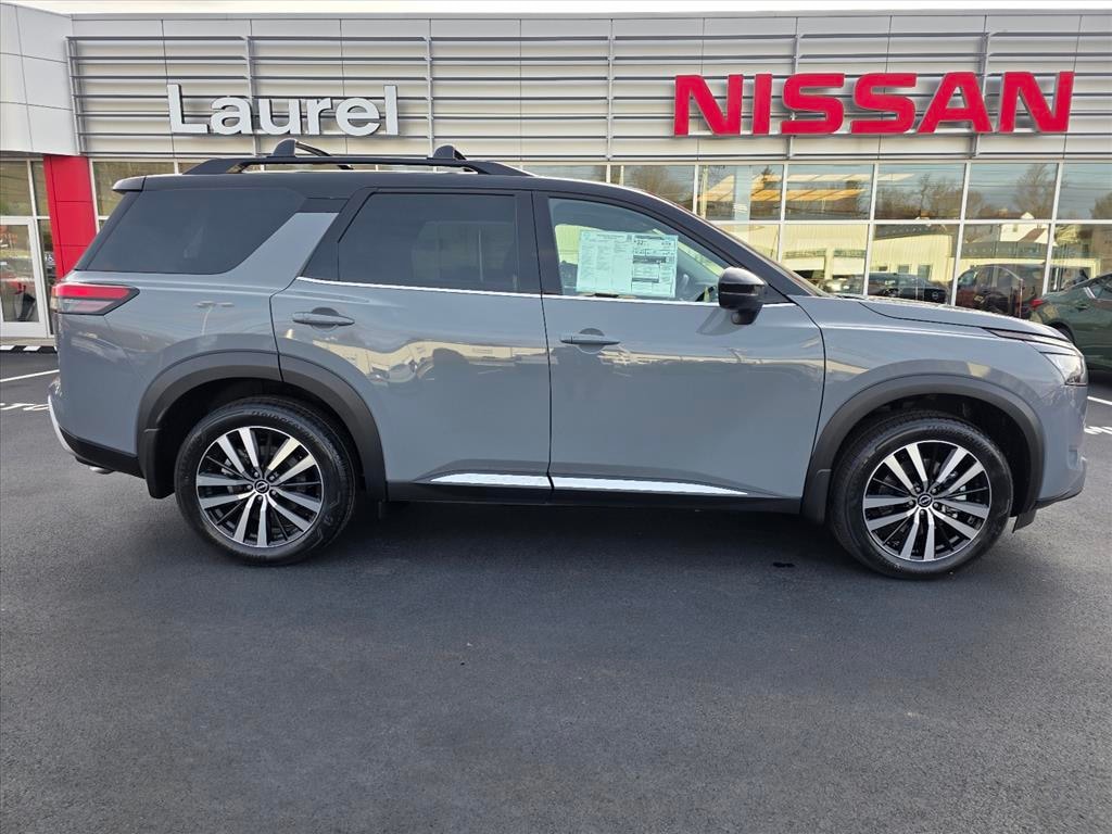 New 2025 Nissan Pathfinder Platinum SUV